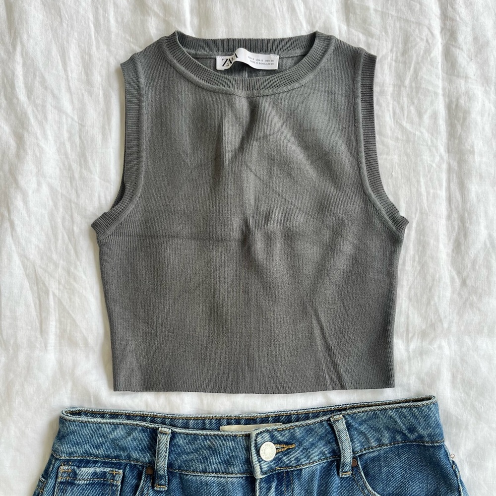 Zara Grey Top